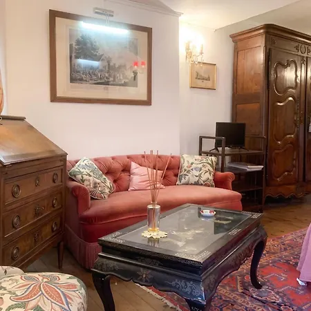 A Avec Jardin Apartmán