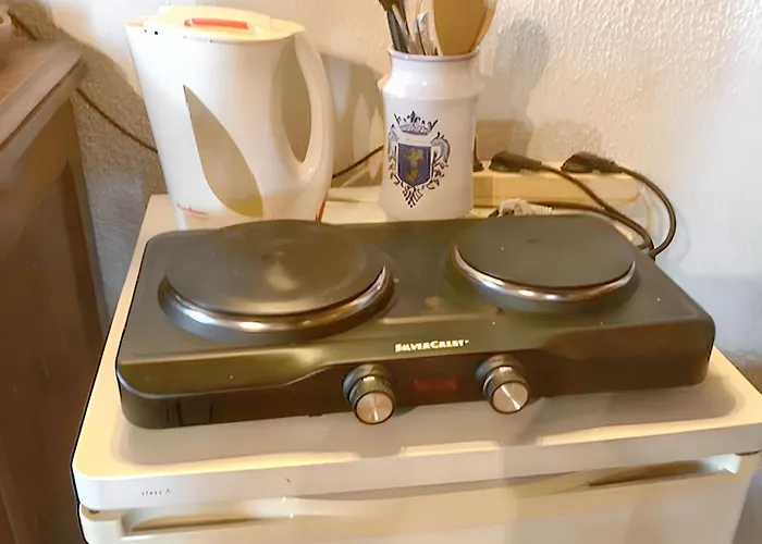 A Avec Jardin Sainte-Croix-du-Mont